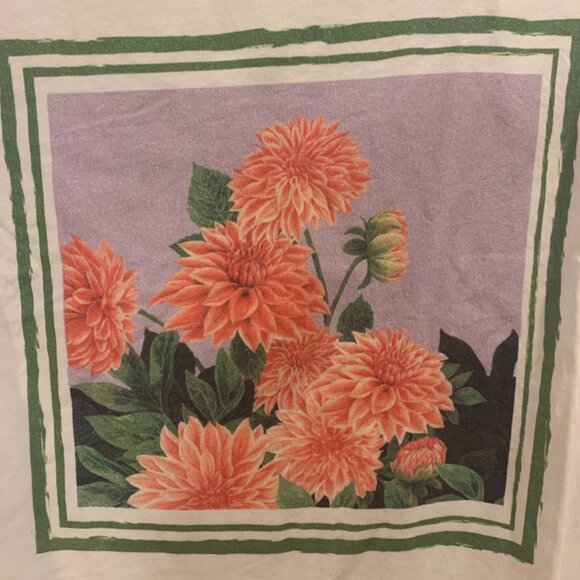 Simons Graphic Tee - Picture 2 of 3